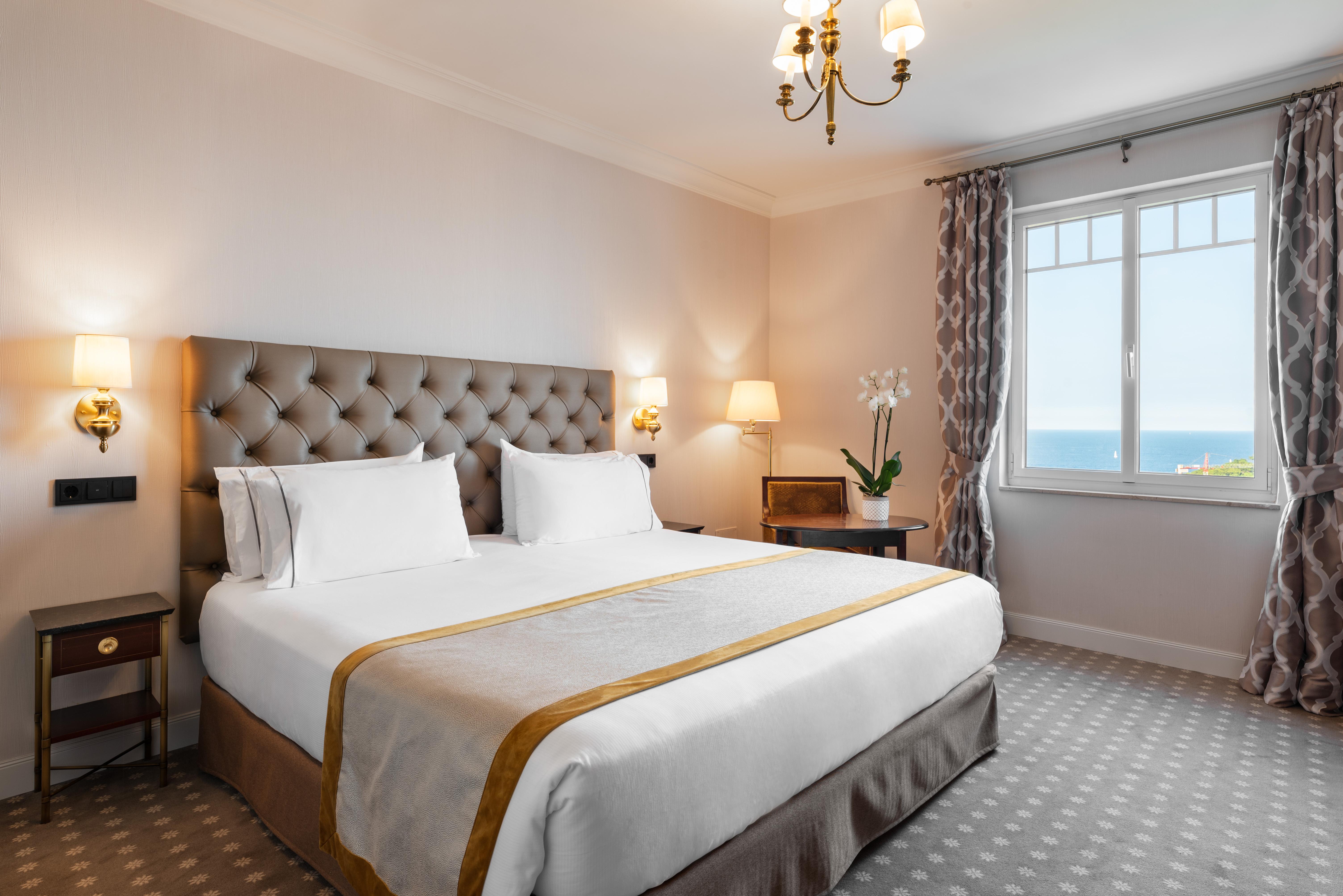 Eurostars Hotel Real Santander Exterior photo A bedroom at the hotel