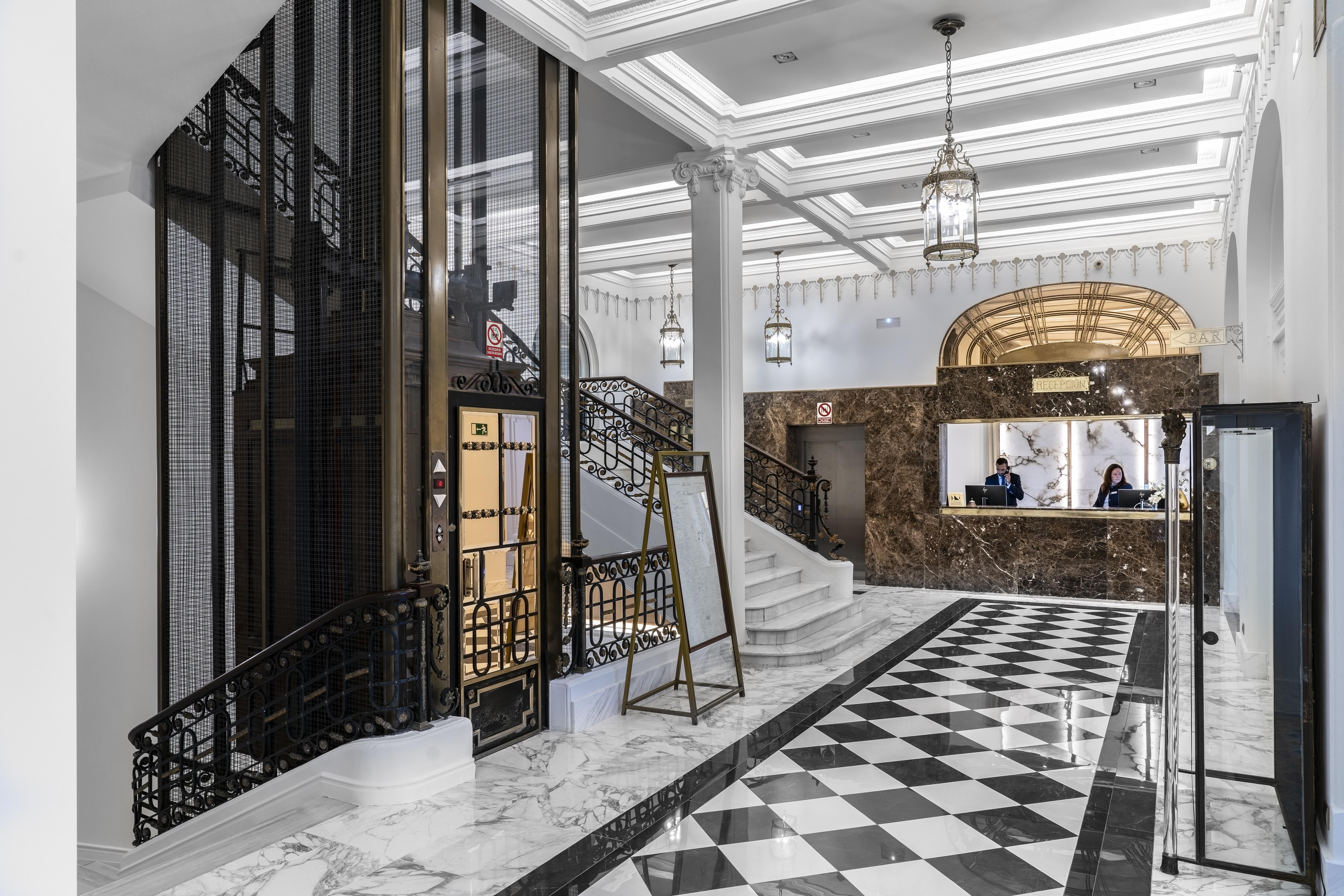 Eurostars Hotel Real Santander Exterior photo The lobby of the hotel